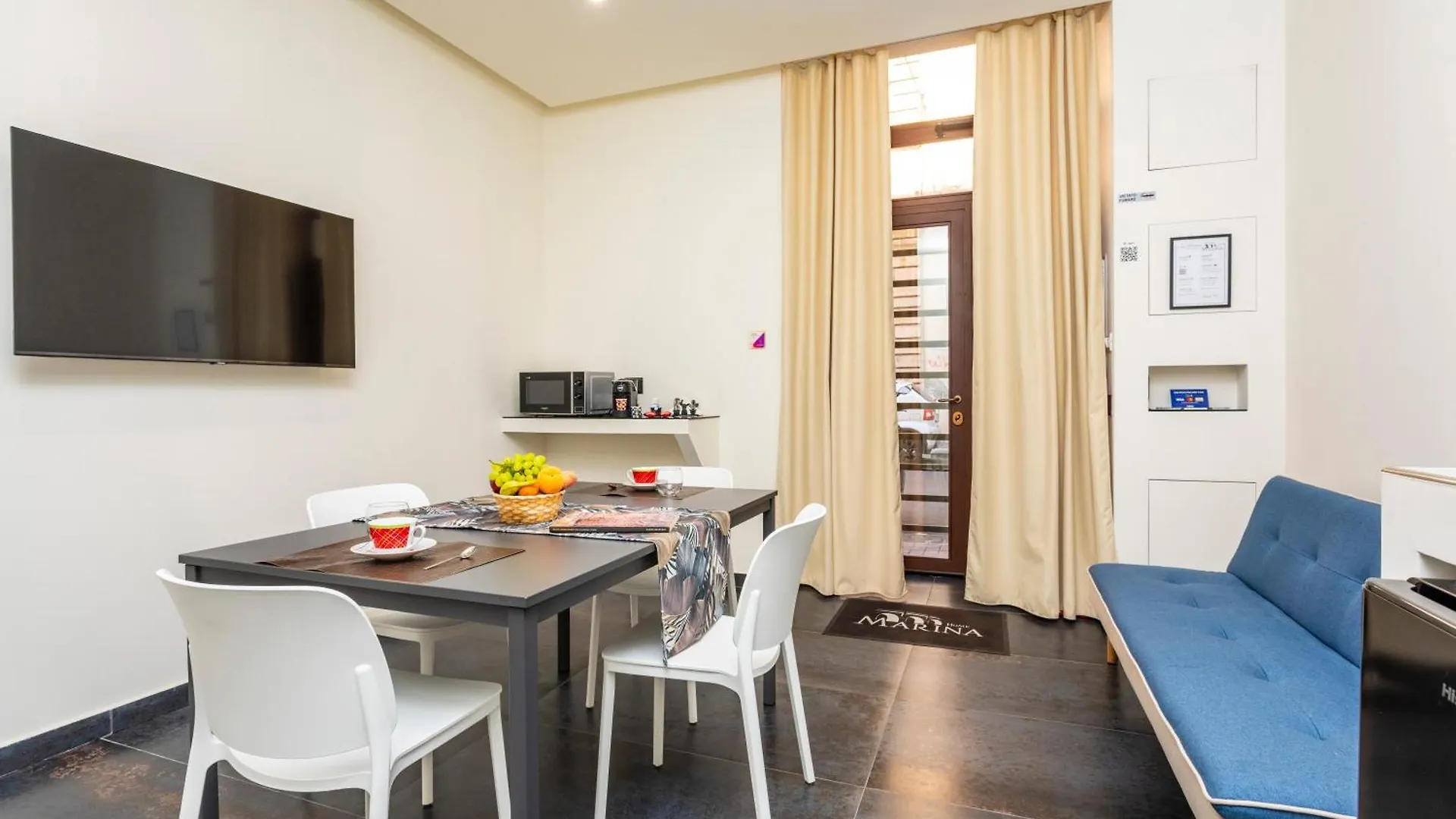 Marina Home - Luxury Apartament Nel Cuore Di Catania 0*,  Italy